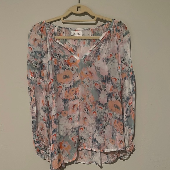 Multi-Color Floral Blouse - Picture 2 of 6